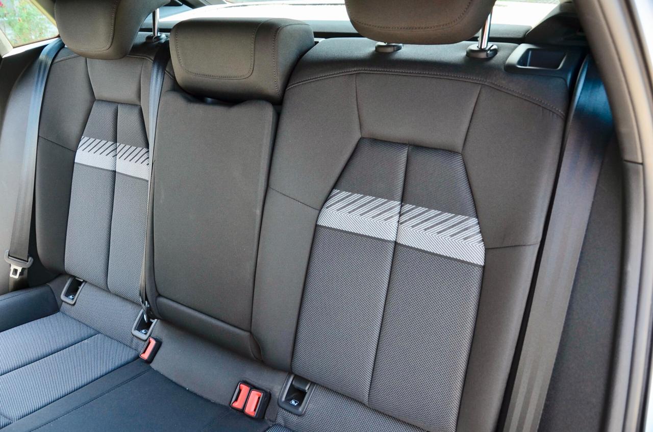 AUDI A3 SPORTBACK 40 1.4 TFSI-E PLUG-IN BUSINESS 204cv S-TRONIC, GARANZIA UFF AUDI, SERVICE AUDI, UFF ITALIANA, EURO 6D, NAVI, APPLE ANDROID, PERMUTE