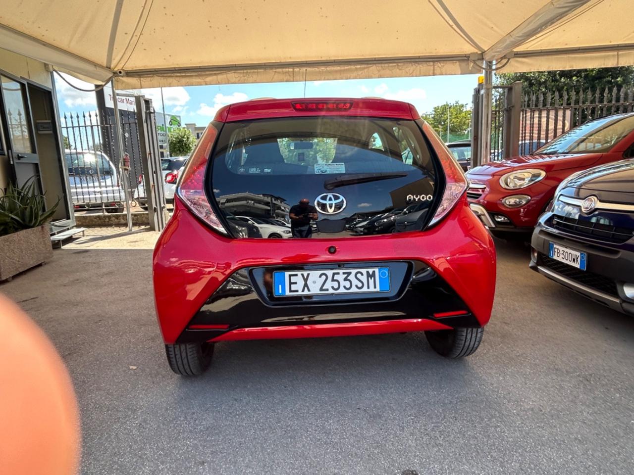 Toyota Aygo 1.0 VVT-i 69 CV 5 porte x-cite MMT
