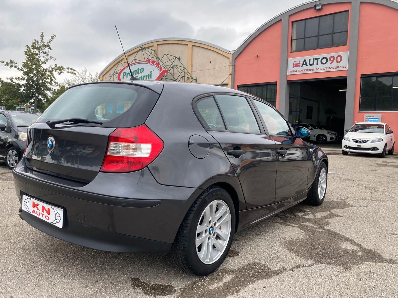 Bmw 116i 5p.