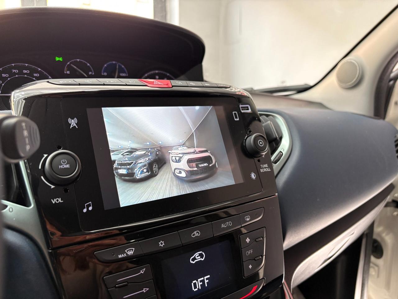 Lancia Ypsilon 1.0 GPL Hybrid 70cv Platino ITALIANA FULL