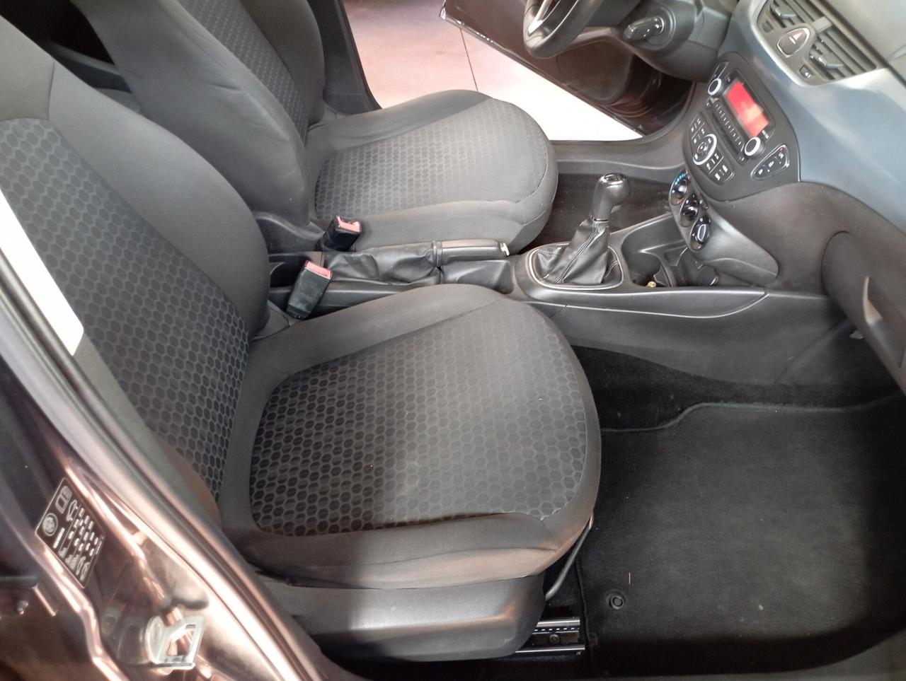 Opel Corsa 1.4 90CV GPL Tech 5 porte Cosmo NEOPATENTATI OK