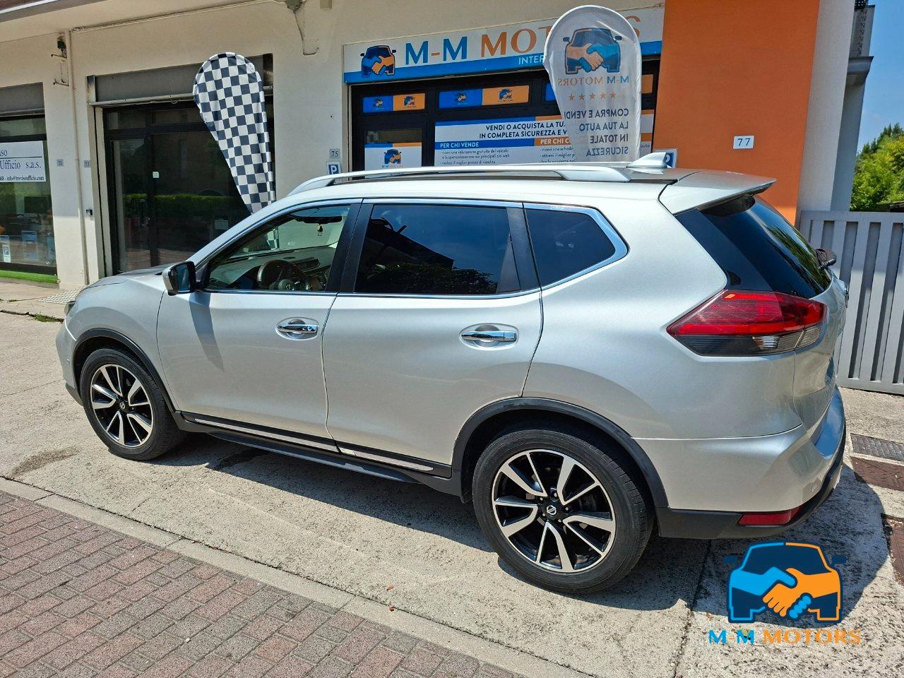 Nissan X-Trail 1.6 dci Tekna 2wd xtronic tetto