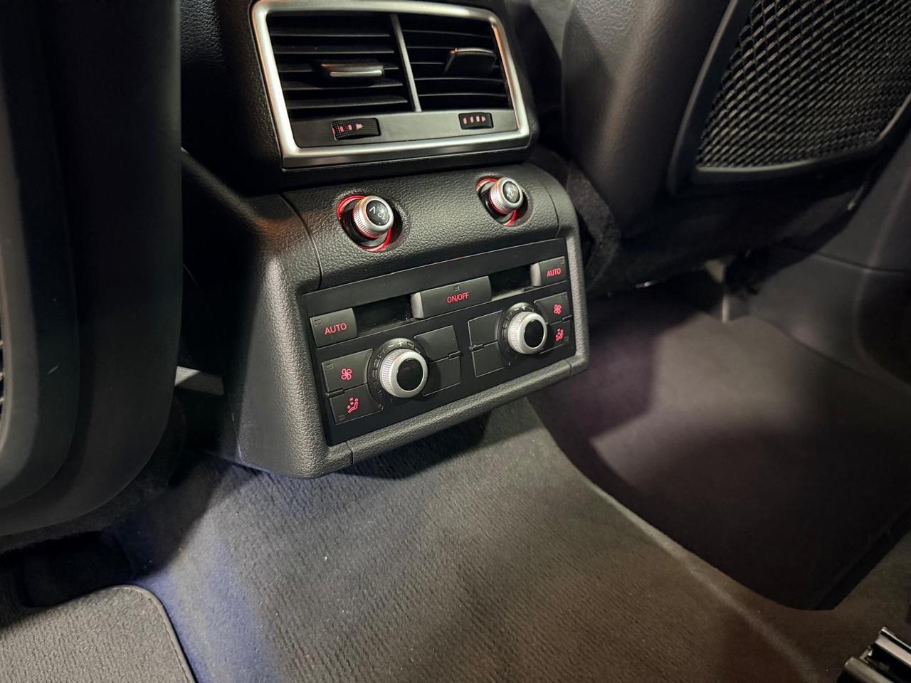 Audi Q7 3.0 V6 TDI 245 CV Quattro S-LINE 7 POSTI