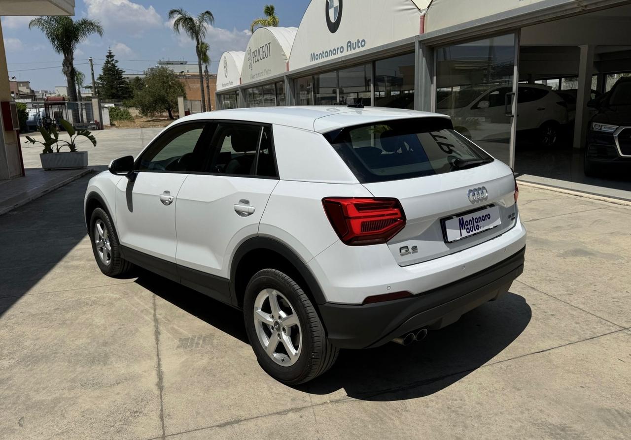 Audi Q2 35 TDI quattro S tronic Business Design