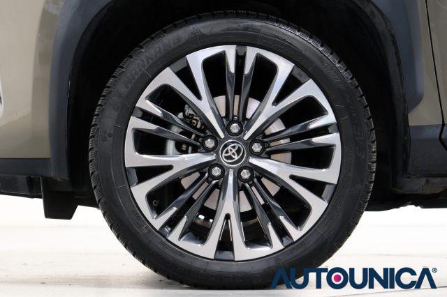 TOYOTA Yaris Cross 1.5 HYBRID E-CVT AWD-I 4x4 LOUNGE TETTO PANORAMA