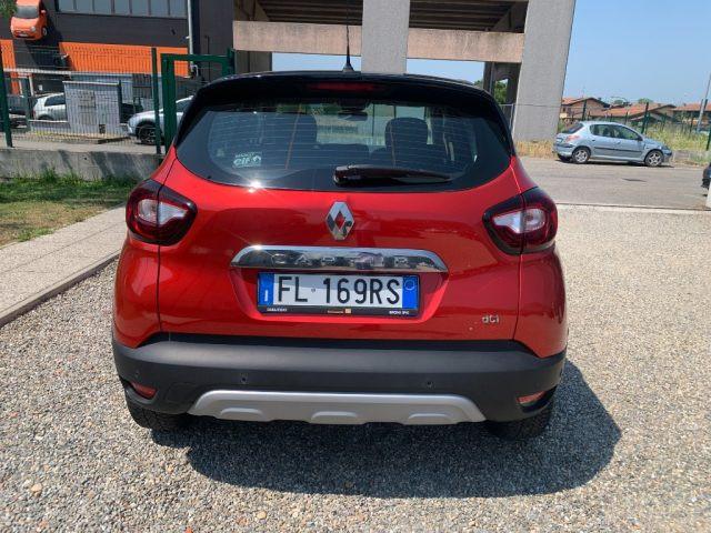 RENAULT Captur dCi 8V 110 CV Start&Stop Energy Initiale Paris