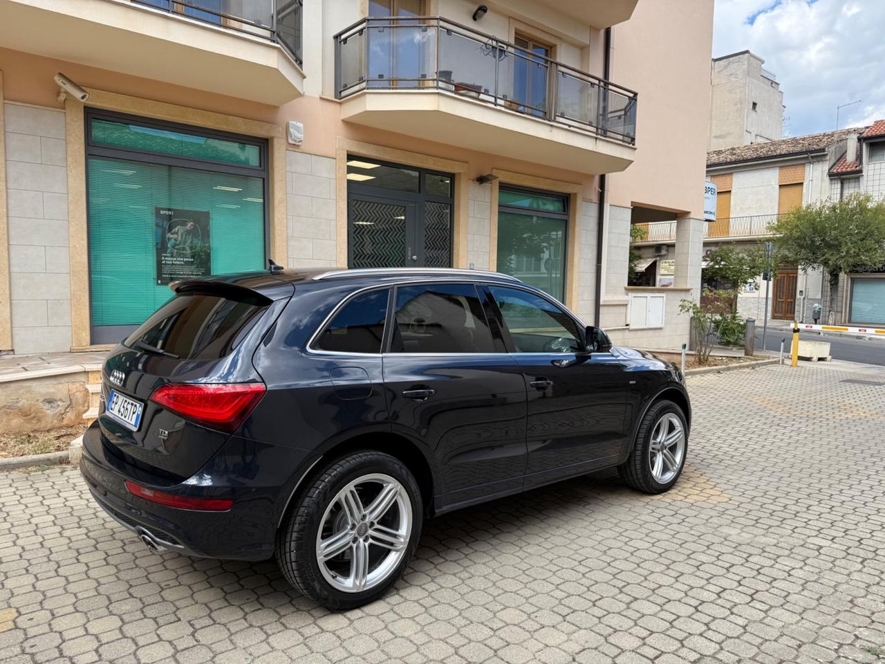 Audi Q5 3.0 V6 TDI 245 CV quattro S tronic S-Line