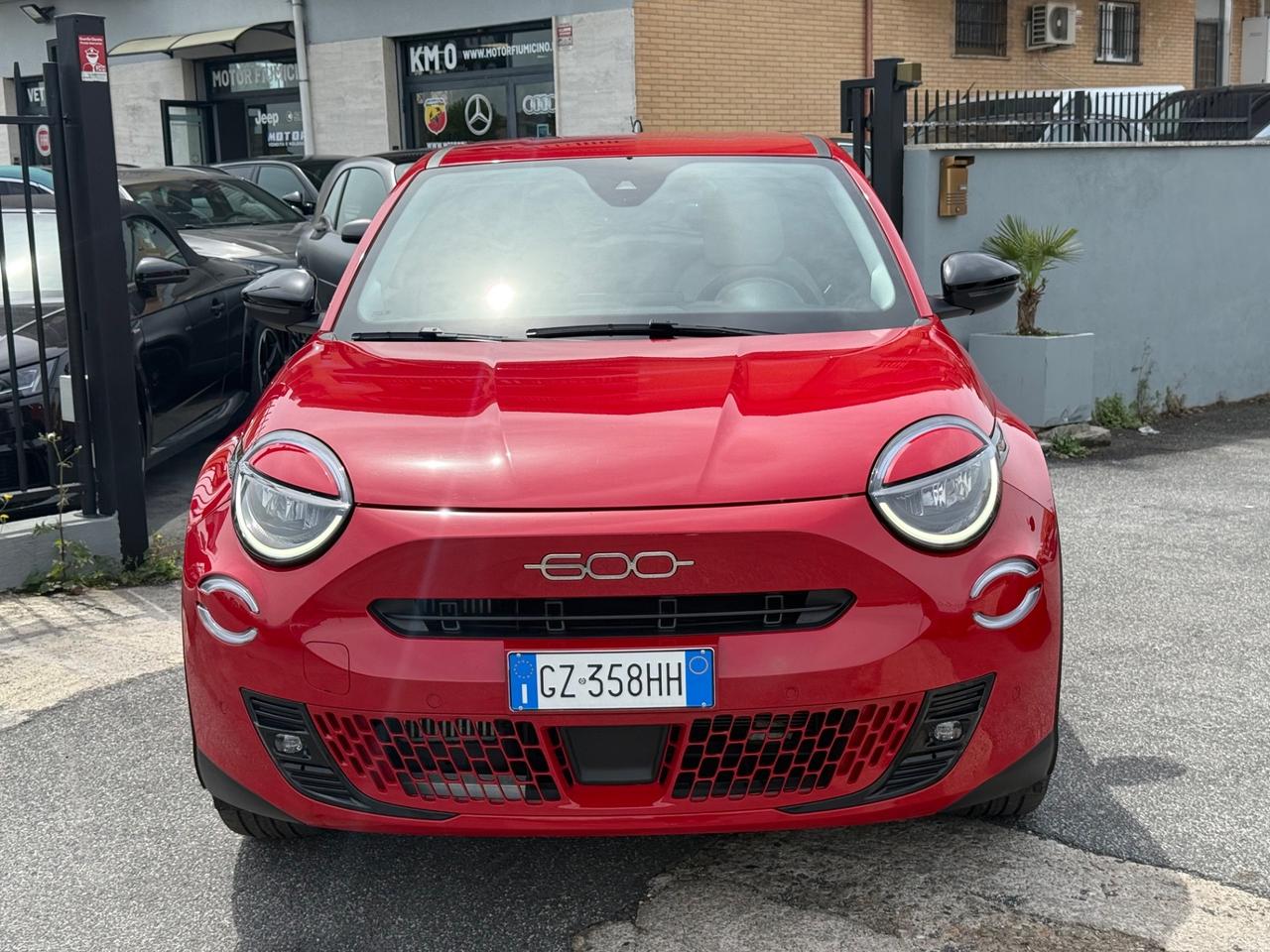 Fiat 600 Hybrid 110cv DCT MHEV La Prima