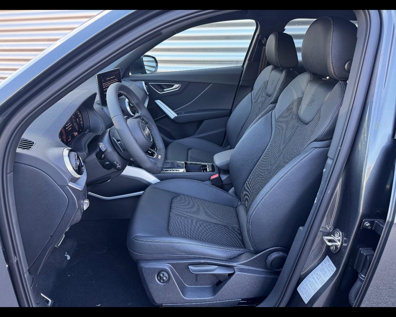 AUDI Q2 35 TDI S-TRONIC QUATTRO IDENTITY BLACK