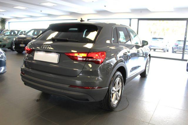 AUDI Q3 2.0 TDI 150 CV S-Tronic Business