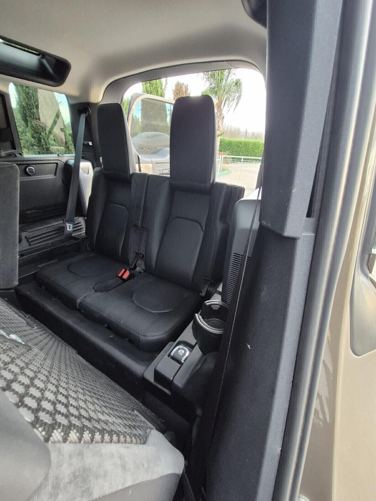 LAND ROVER DEFENDER 110 2.0 240 Cv TETTO APRIBILE 7 POSTI -8-2020