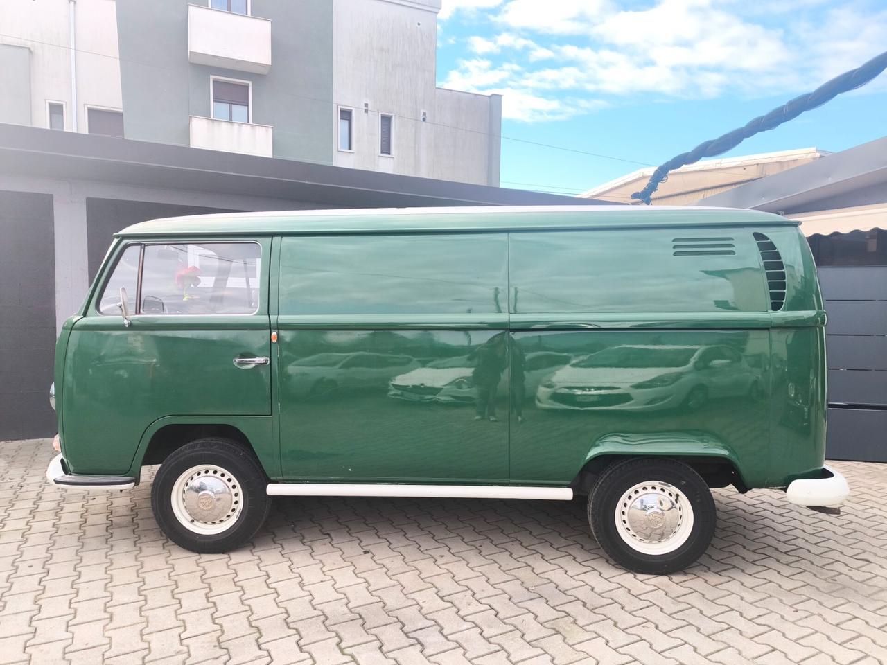 VOLKSWAGEN T2 1,6 BENZINA- I°SERIE – 1971 -FRECCE BASSE