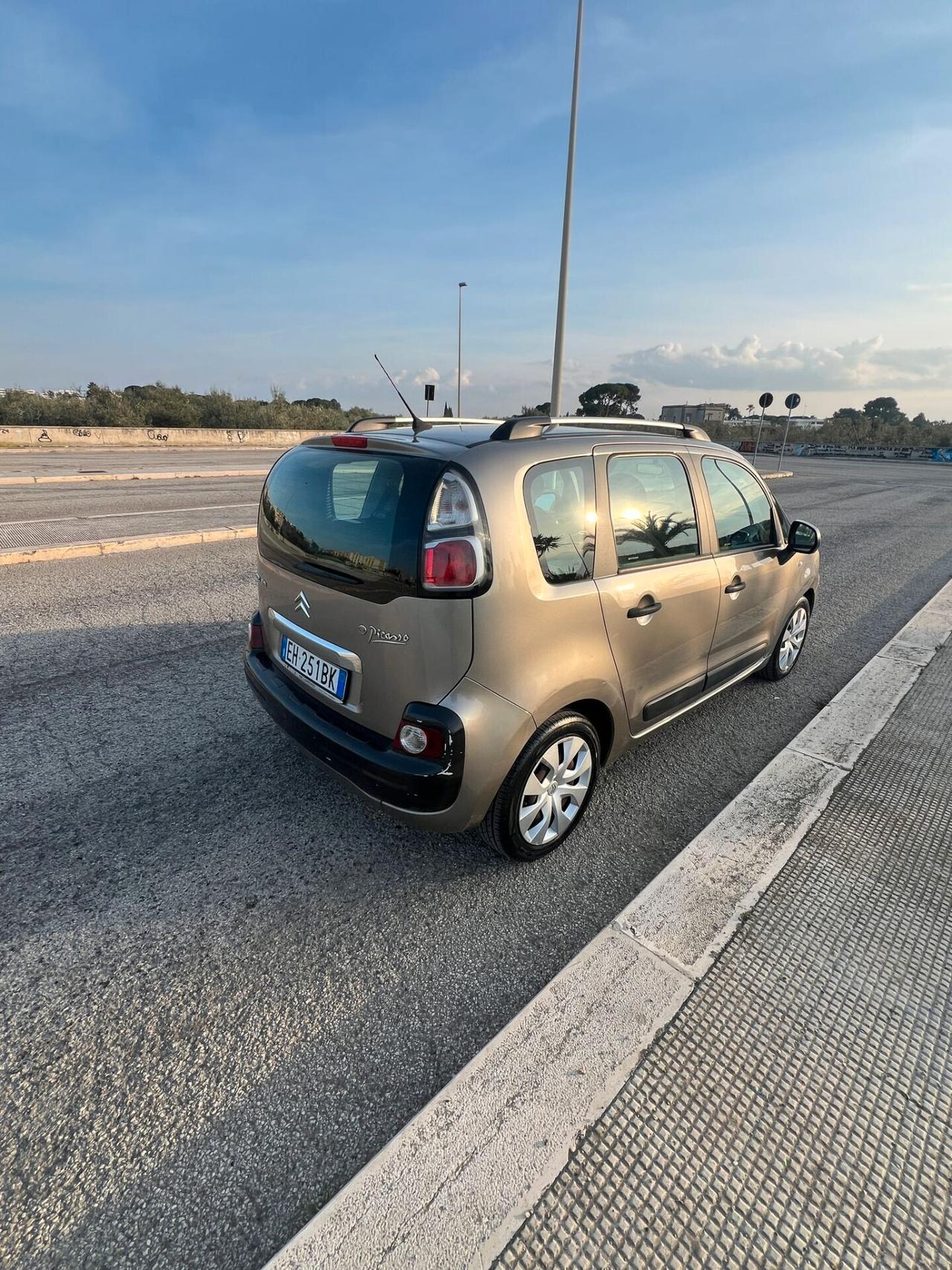 Citroen C3 Picasso 1.6 HDi 90 NEOPATENTATI