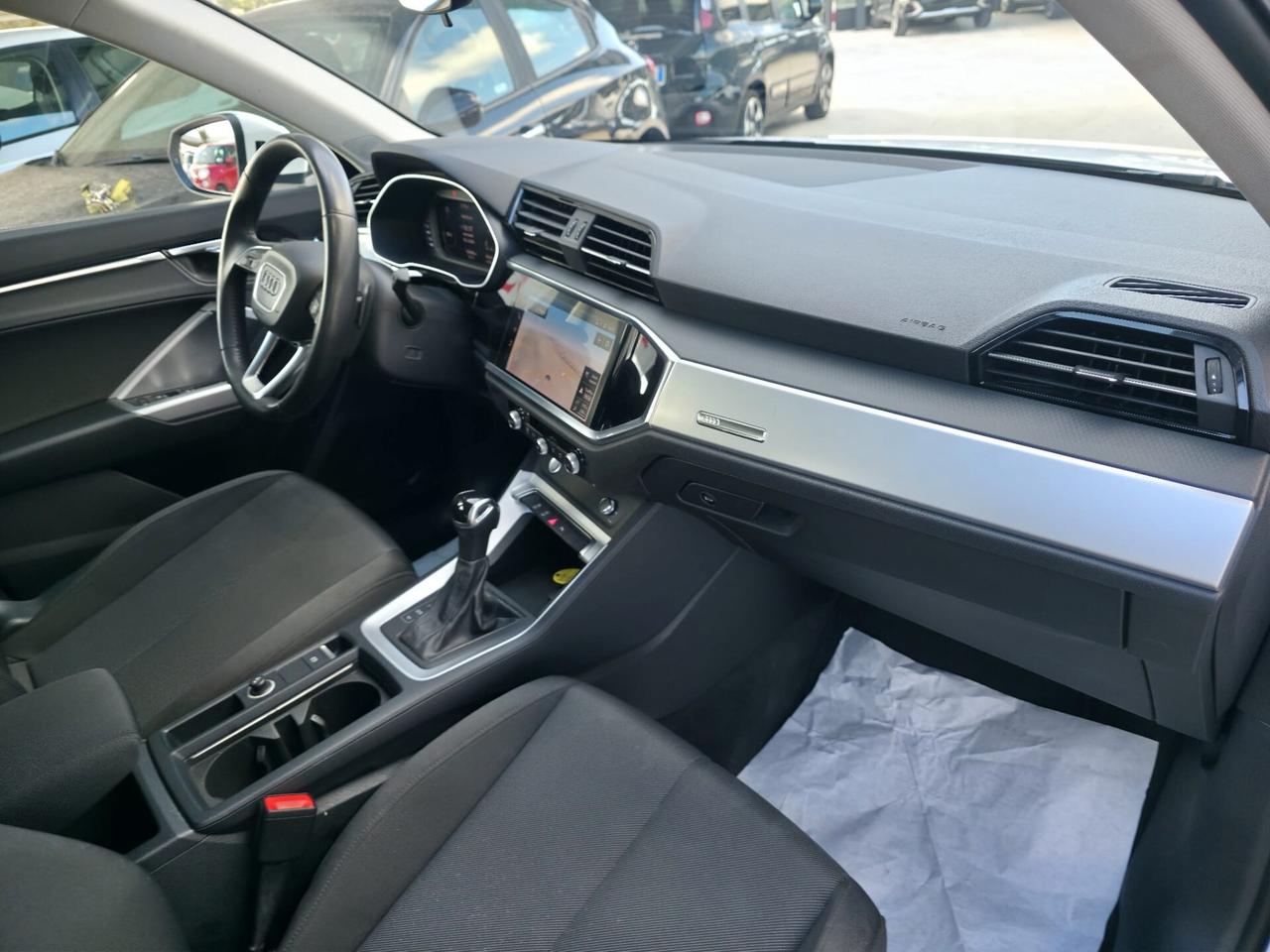 Audi Q3 2.0 TDI 150 CV S tronic