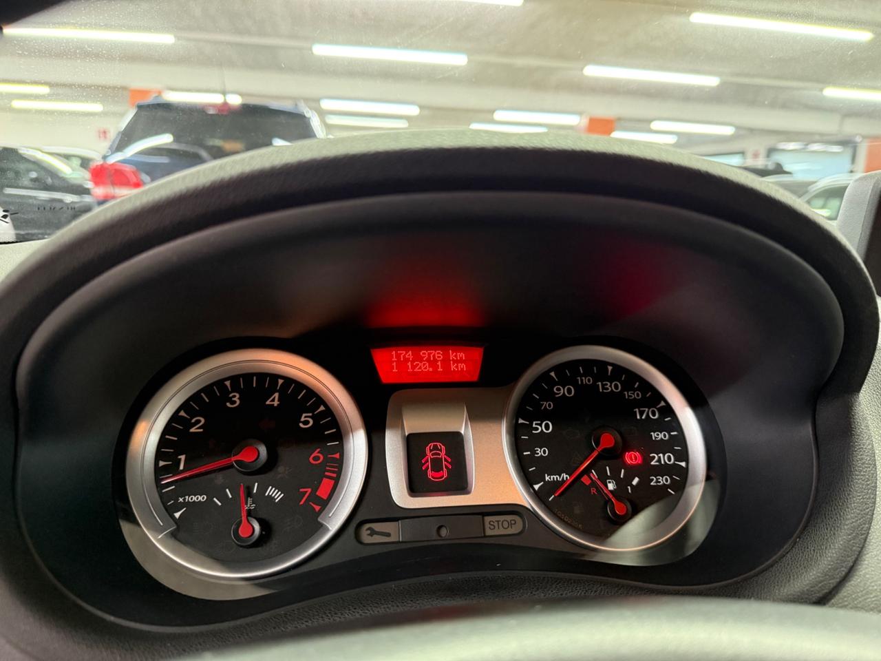 Renault Clio 1.2 16V 5 porte Dynamique