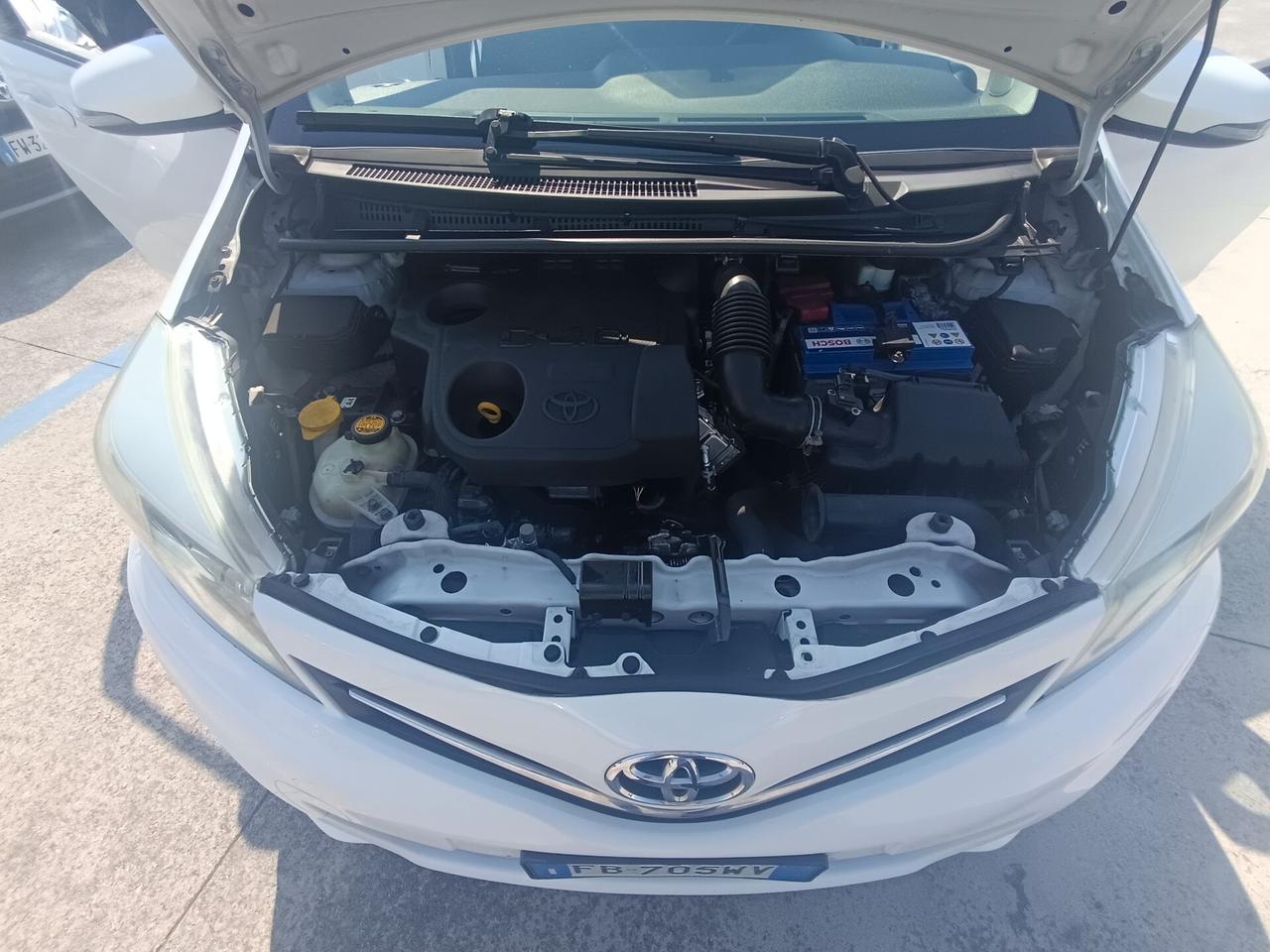 Toyota Yaris 1.4 D-4D 5 porte Active