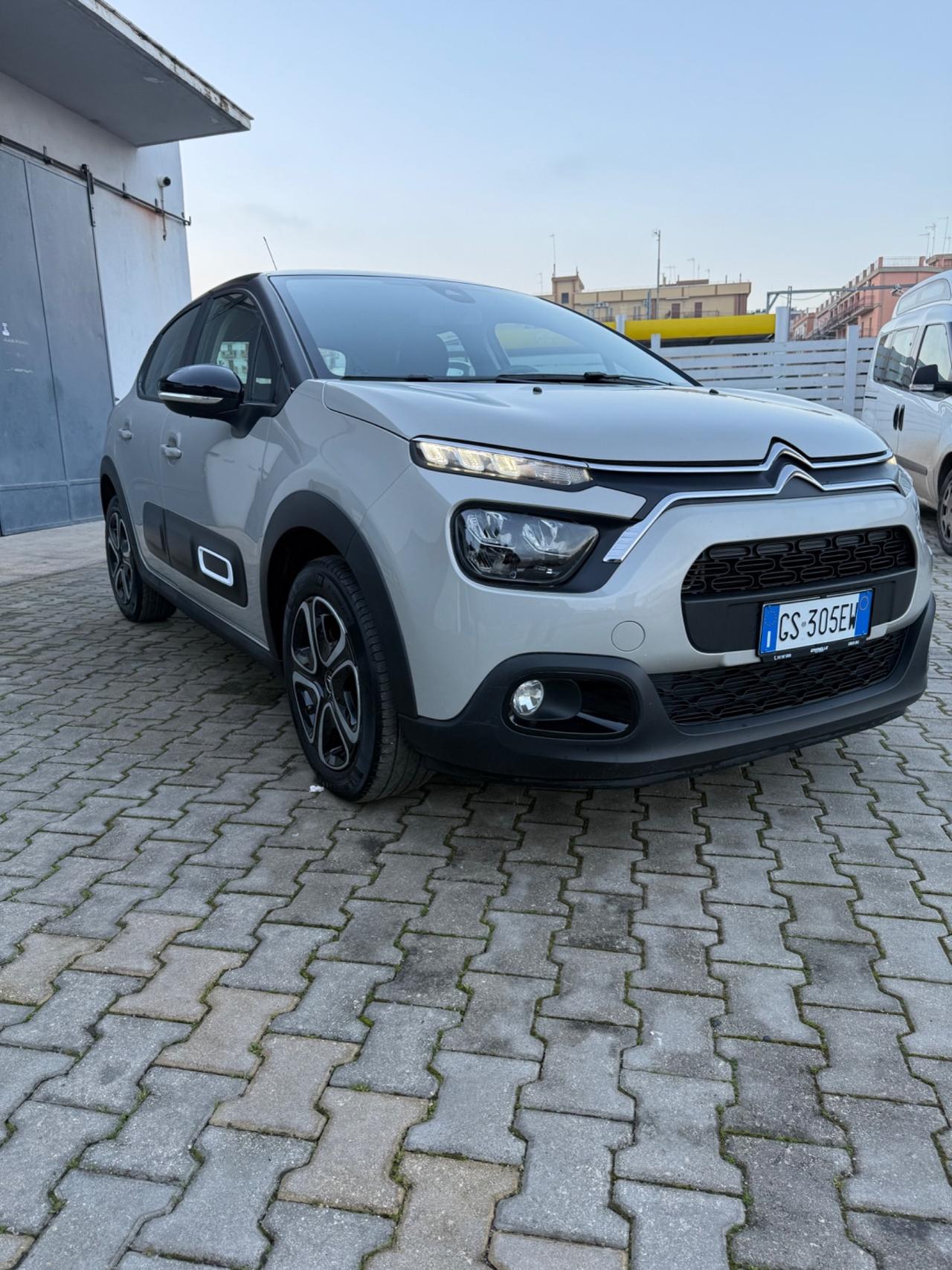 Citroen C3 PureTech 83 S&S Shine Pack