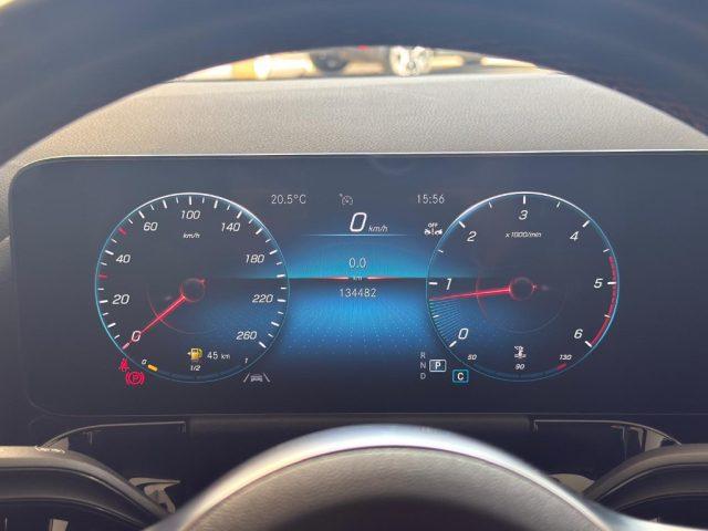 MERCEDES-BENZ GLA 200 d Automatic AMG Line Premium