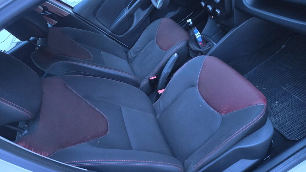 Renault Clio dCi 8V 75CV Start&Stop 5 porte Energy