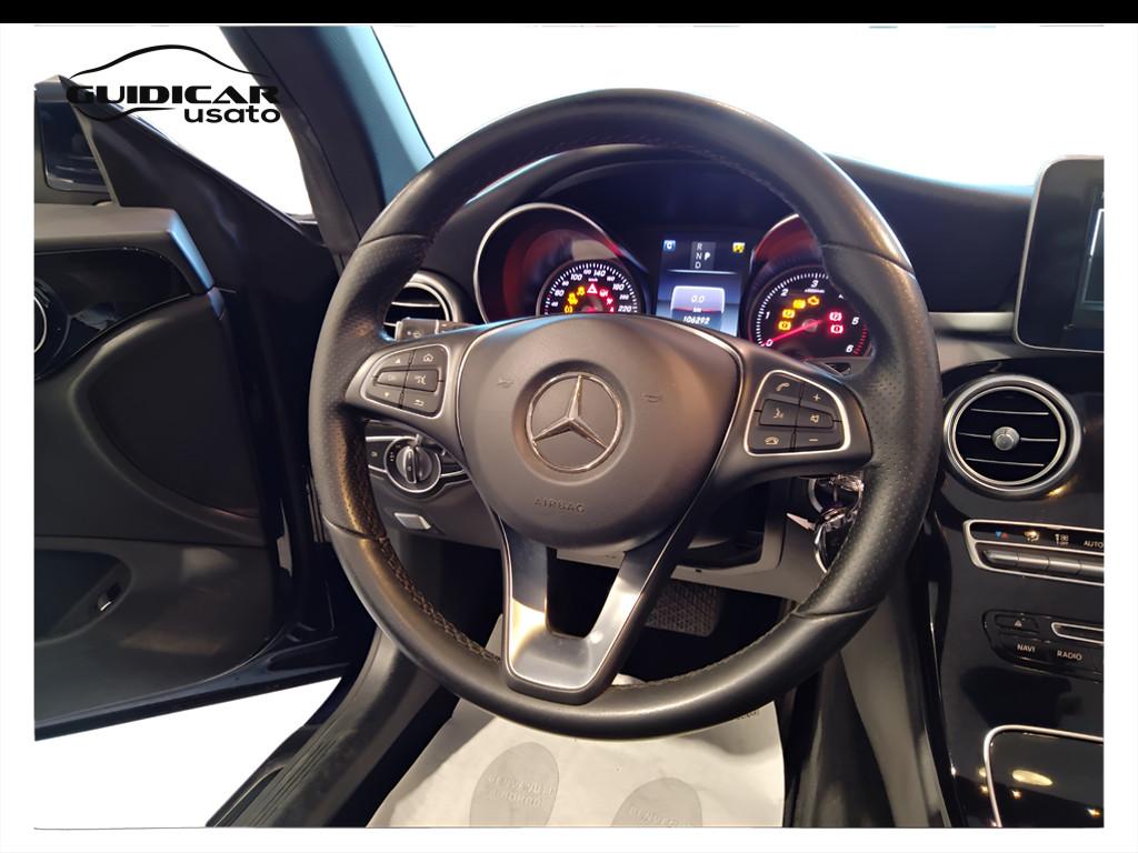 Mercedes-Benz Classe C-A205 2016 Cabrio - C Cabrio 220 d Sport 4matic auto