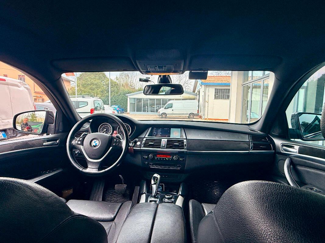BMW X6 Xdrive40d Attiva auto 8m E5