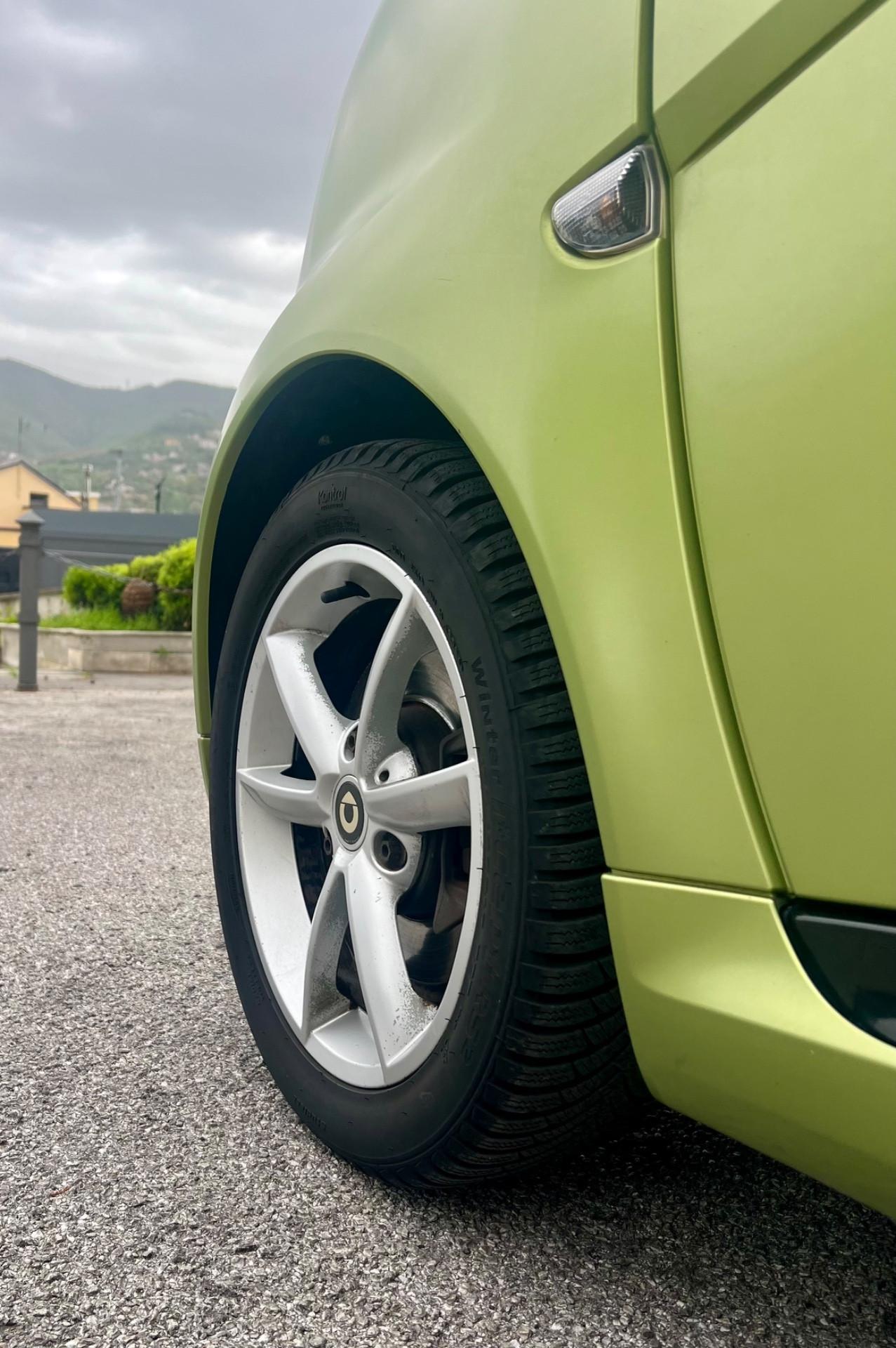 Smart ForTwo 1000 52 kW MHD coupé pulse Acc.Permute