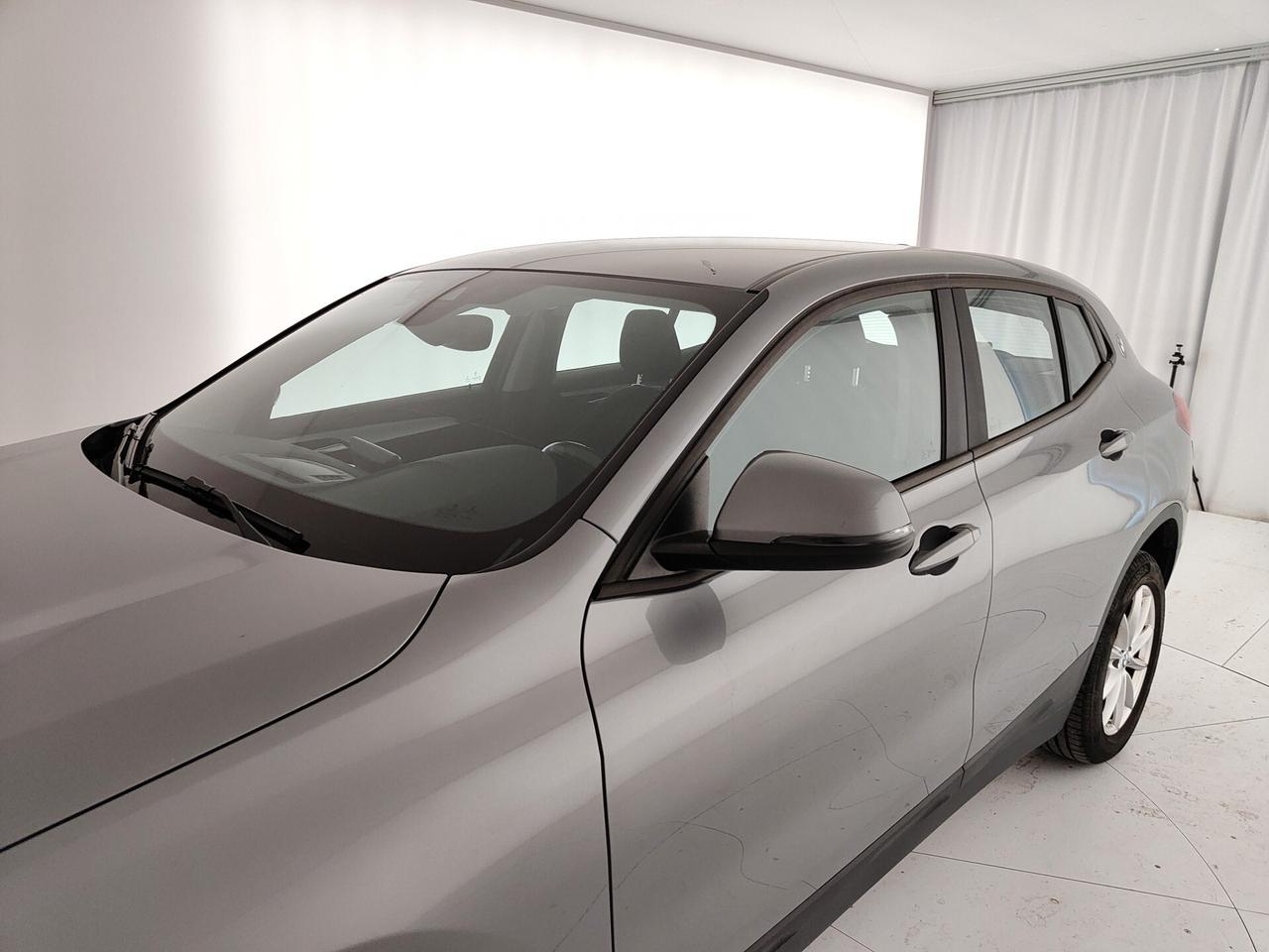Bmw X2 sDrive18d Business-X