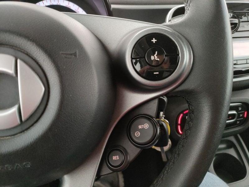 smart fortwo 1.0 Passion 71cv
