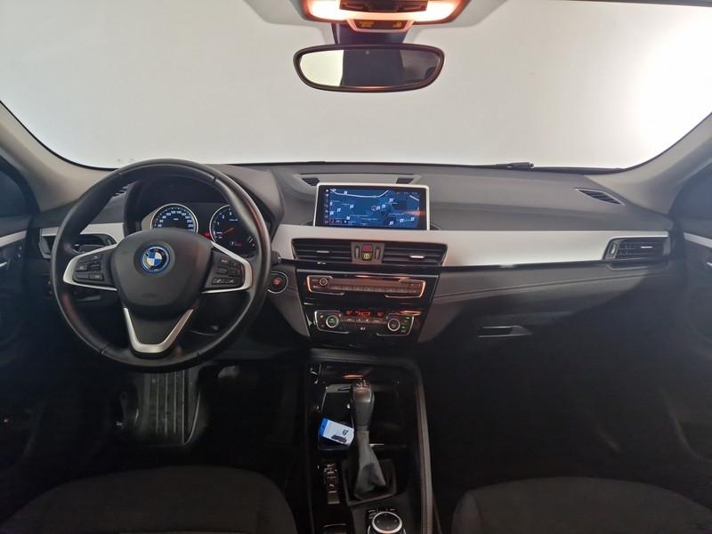 BMW X2 xDrive 25e Business X automatico