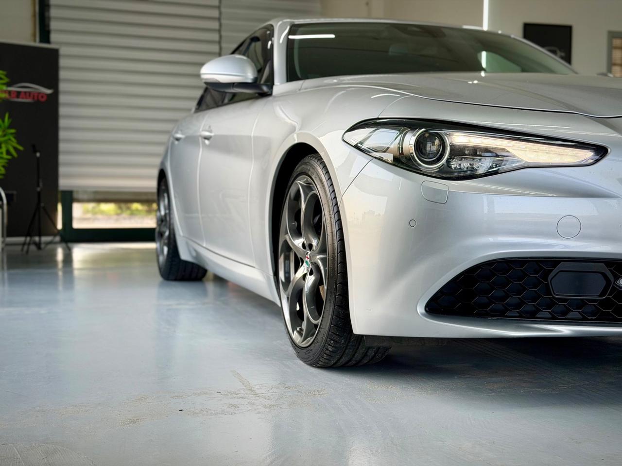 Alfa Romeo Giulia 2.2 Turbodiesel 150 CV AT8 Super