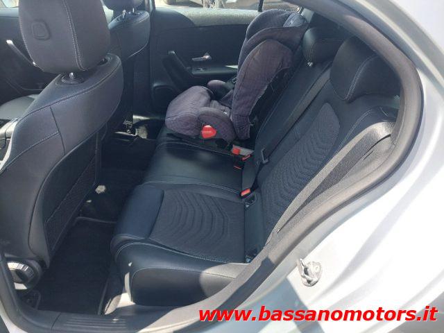 MERCEDES-BENZ A 250 e hybrid EQ Business Plug In