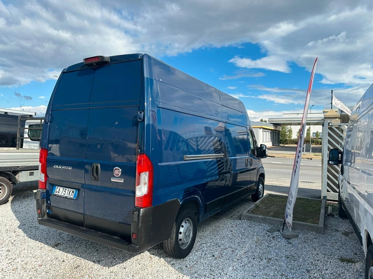 Fiat Ducato 33 2.3 MJT 140CV LH3