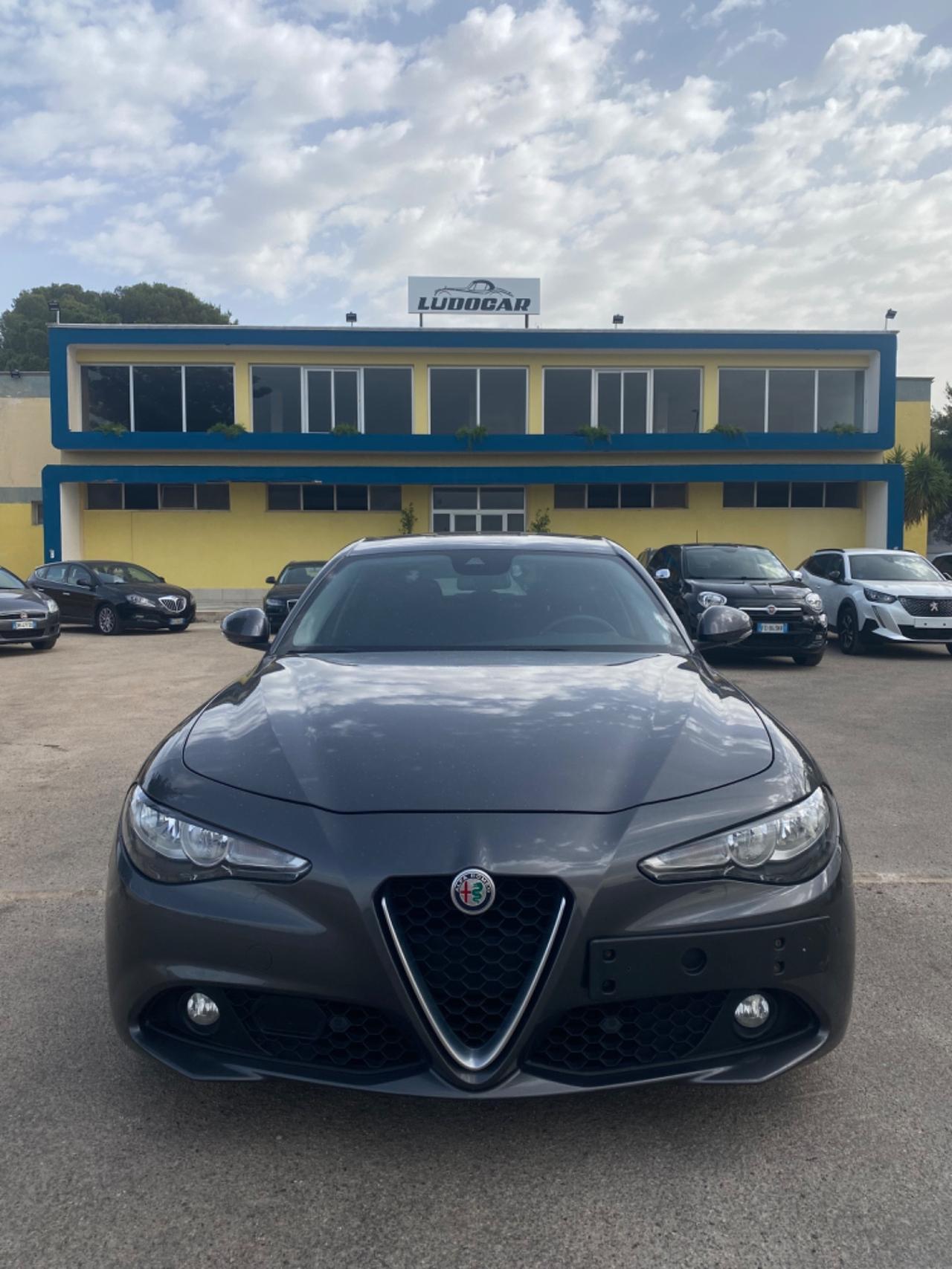 Alfa Romeo Giulia 2.2 Turbodiesel 136 CV AT8 Business