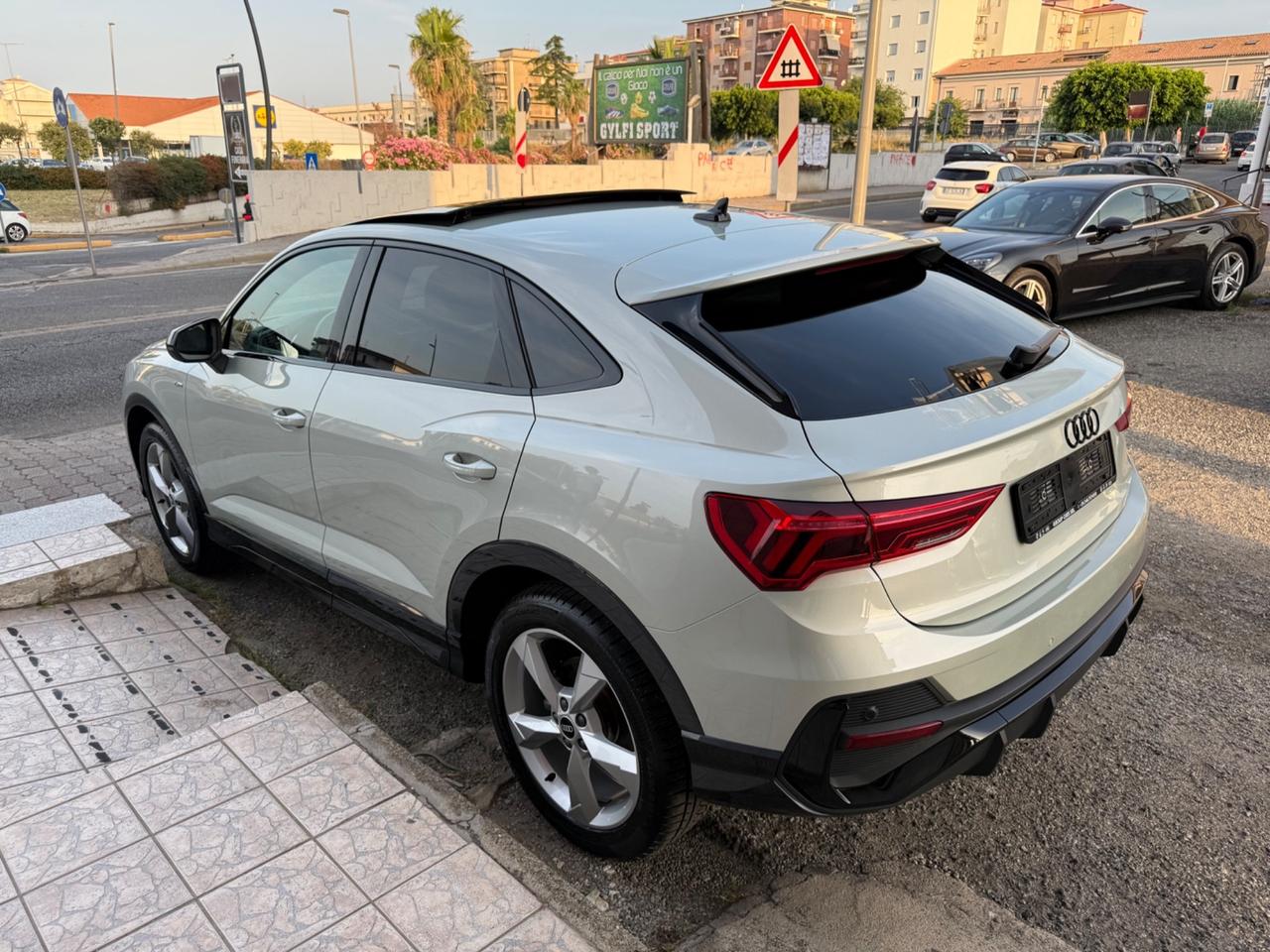 Audi Q3 SPB 35 TDI S tronic