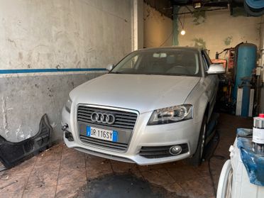 Audi A3 SPB 1.8 TFSI Attraction MOTORE FUSO