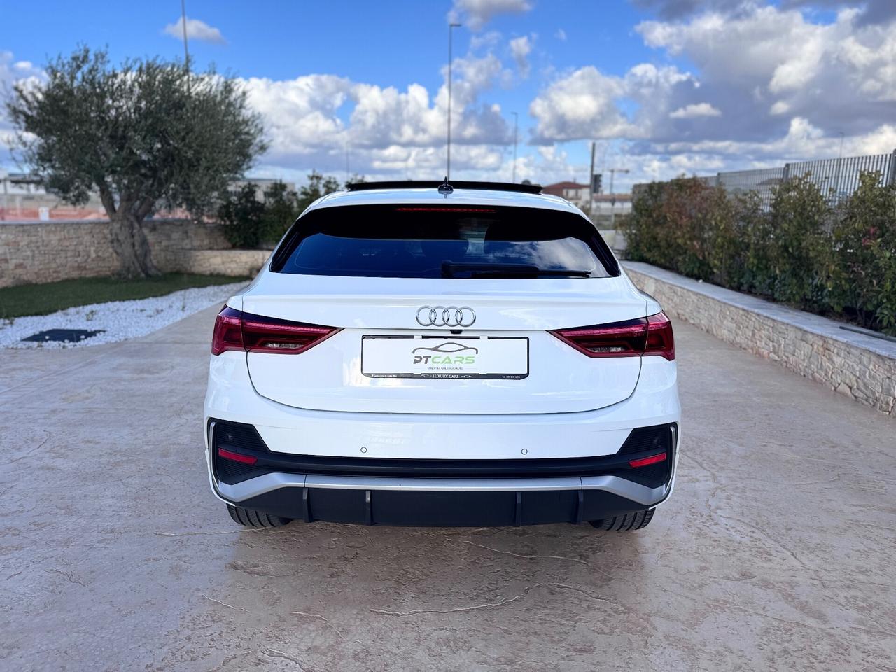 Audi Q3 SPB 2.0 150cv Tetto*Sline*Led*Full