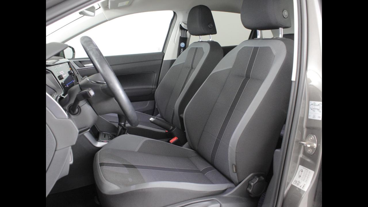 VOLKSWAGEN Polo VI 2017 - Polo 5p 1.0 tgi Highline 90cv my19
