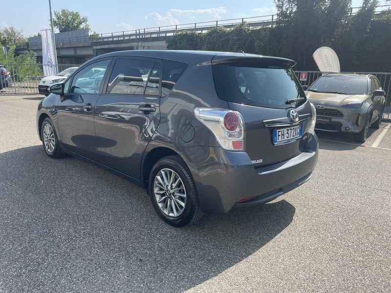 Toyota Verso 1.6 D-4D Active