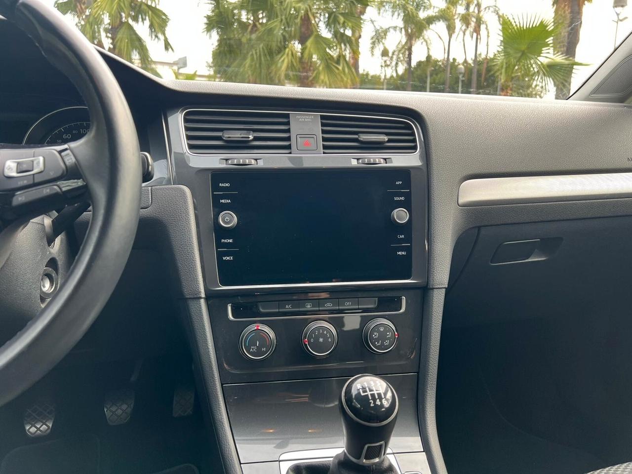 Volkswagen Golf 1.5 TGI 5p. Business BlueMotion Technology