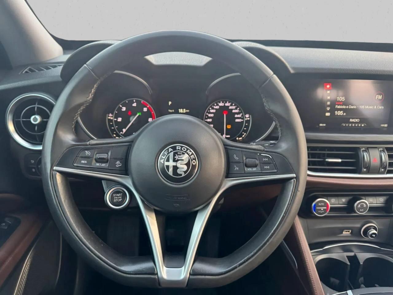 Alfa Romeo Stelvio 2.2 Turbodiesel 180 CV AT8 RWD Executive 03/2018