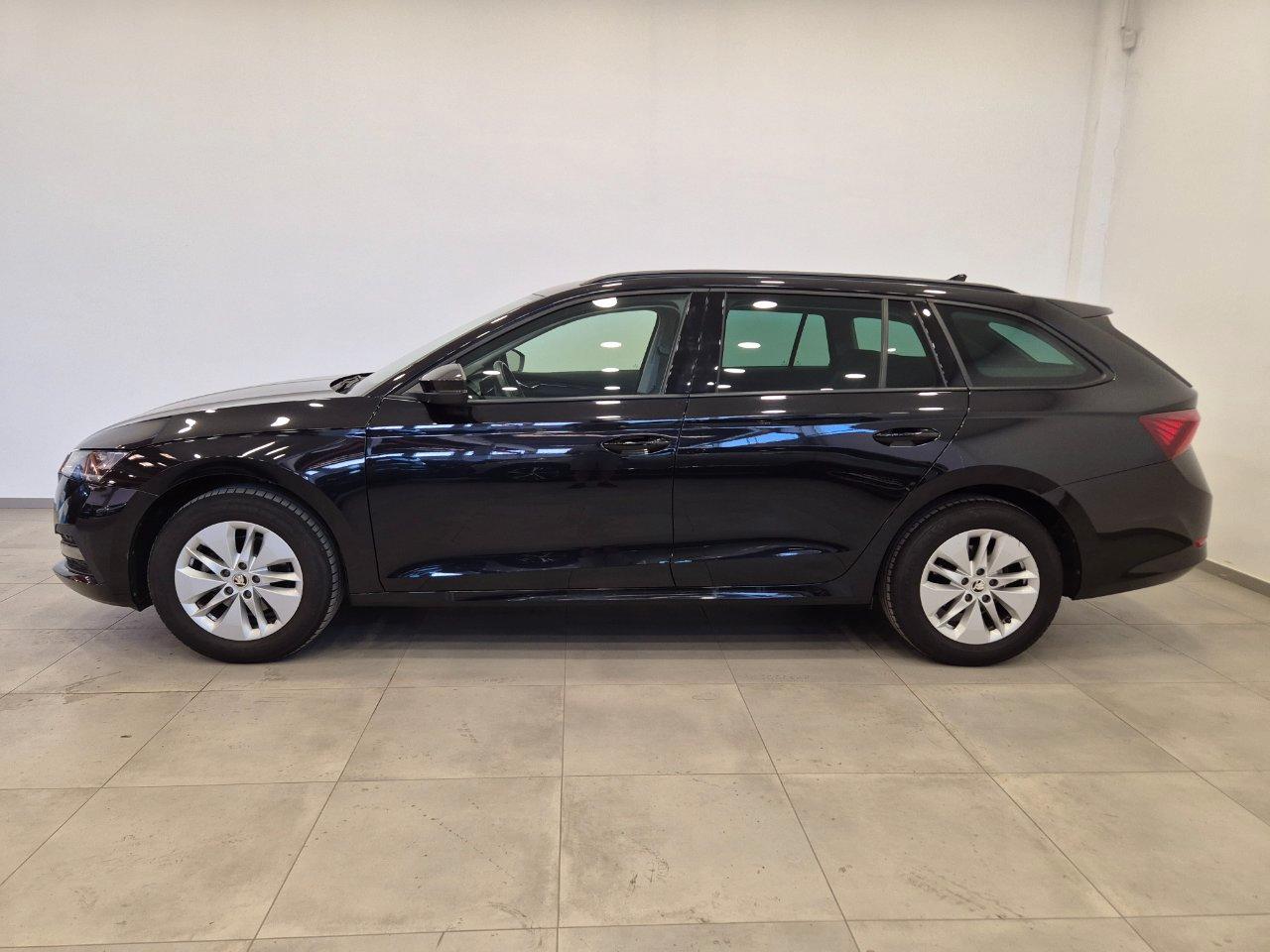 Skoda Octavia 2.0 tdi evo Ambition 150cv dsg