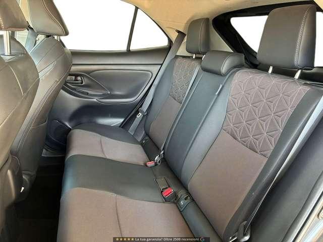 Toyota Yaris Cross 1.5h Lounge fwd 116cv e-cvt