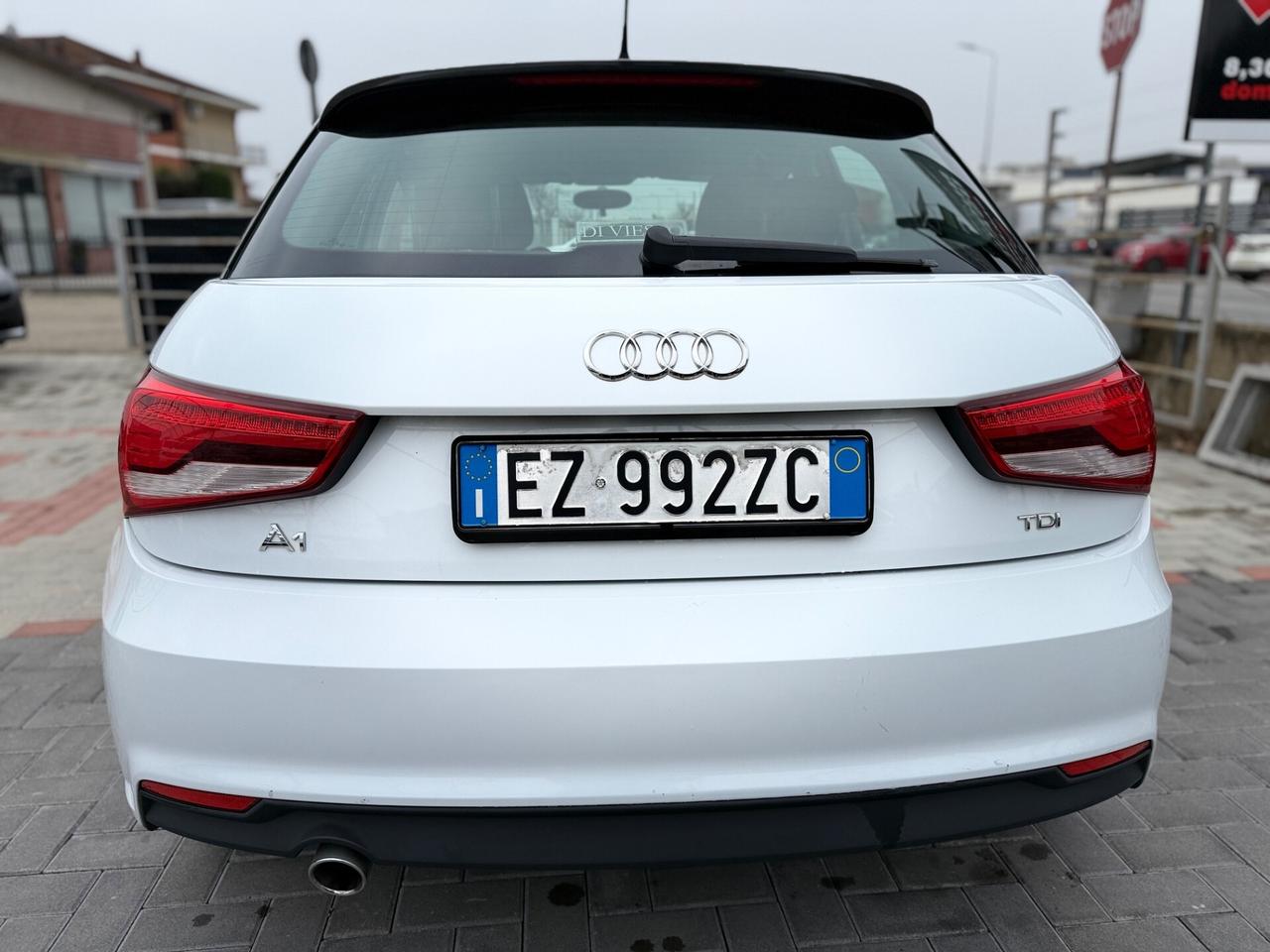 Audi A1 1.6 TDI 116 CV 5 PORTE OK NEOPATENTATI