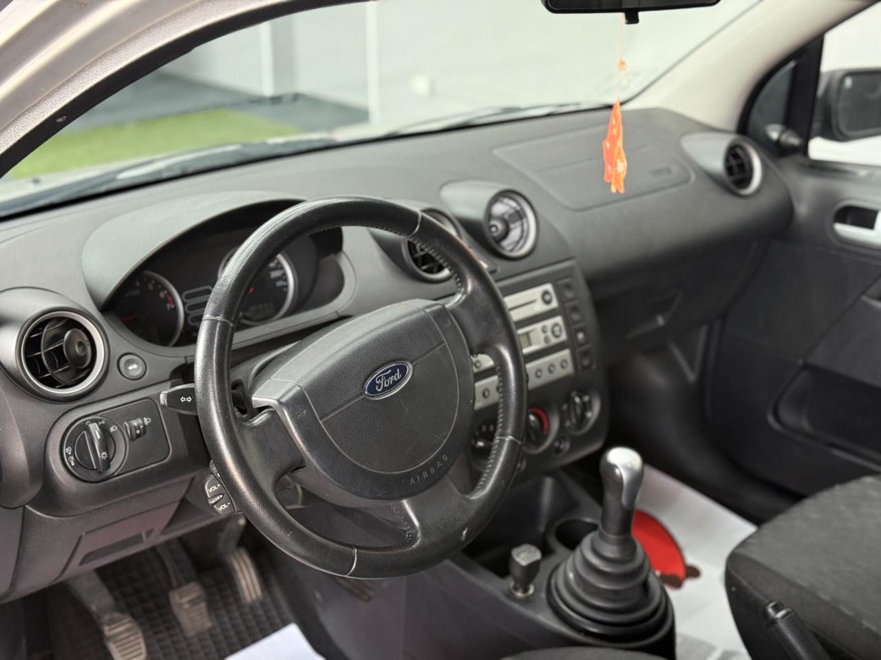 Ford Fiesta 1.2 16V 3p.