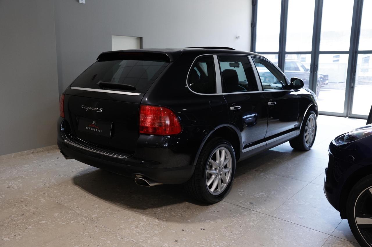 Porsche Cayenne 4.5 cat S