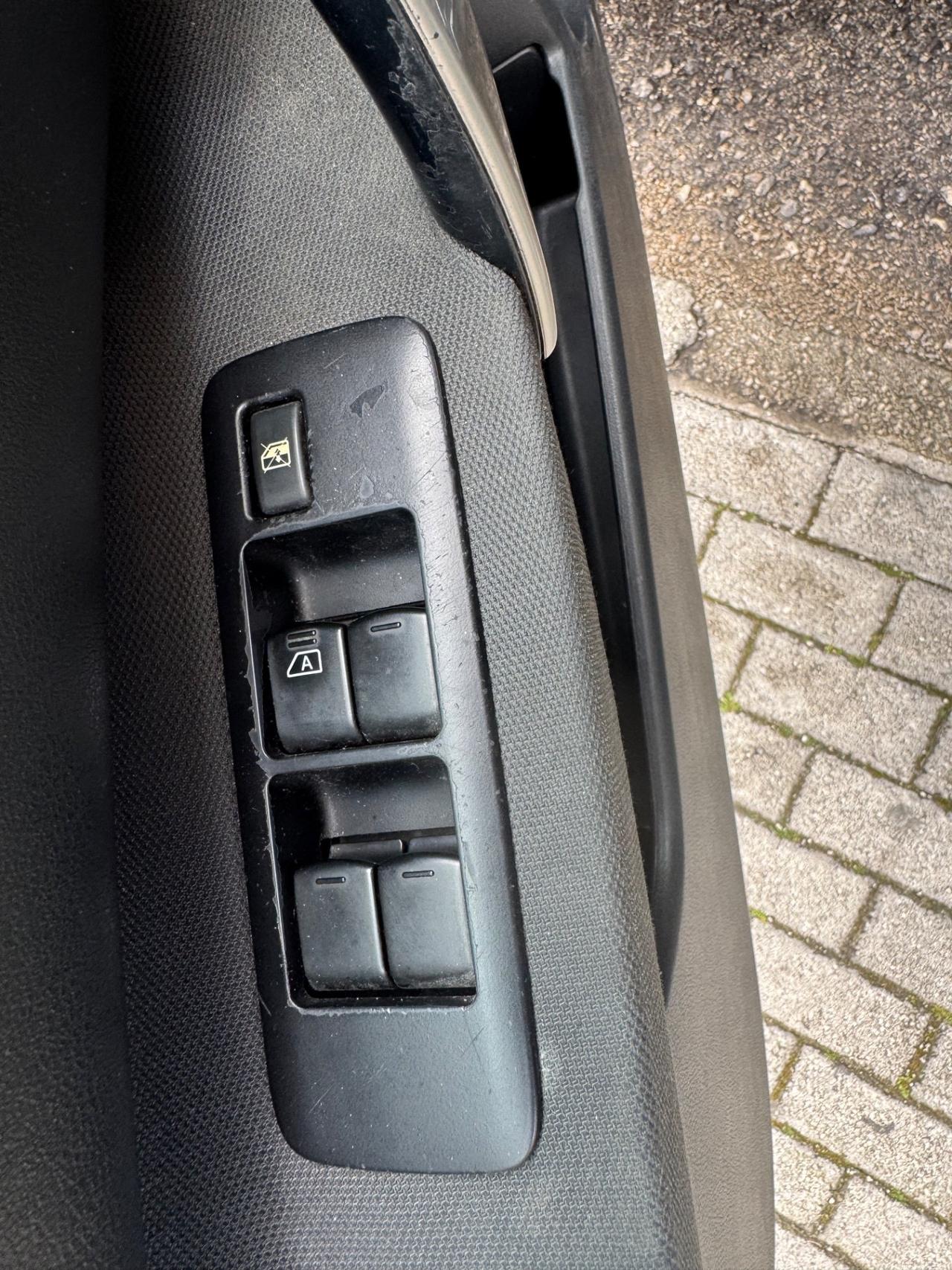 Nissan Qashqai Qashqai+2 2.0 dCi DPF Tekna