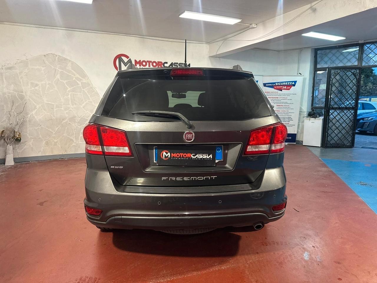 Fiat Freemont 2.0 - 7 posti Mjt 170 CV 4x4 aut. Black Code