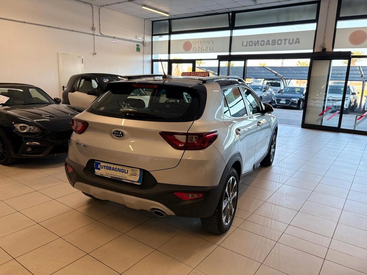 Kia Stonic STYLE 1.4 MPI 100 CV 6mt UNICO PR.