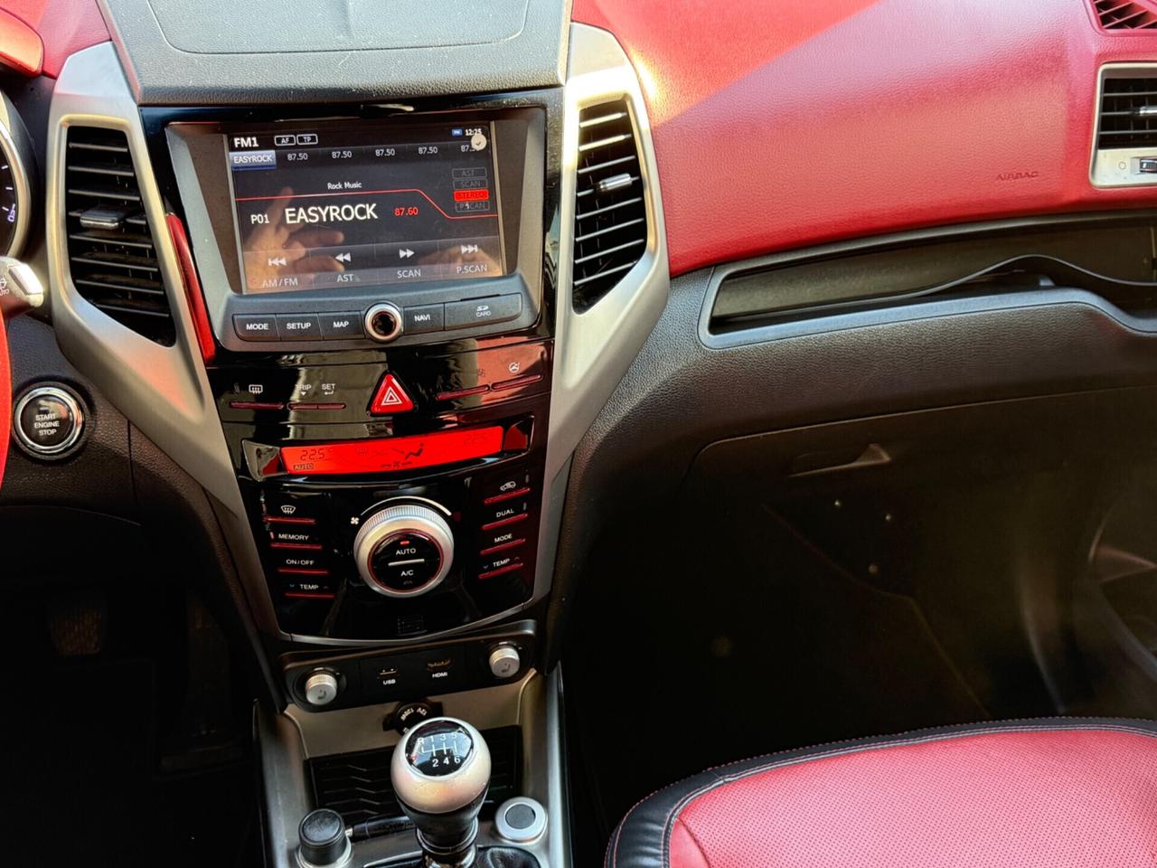 Ssangyong Tivoli 1.6d CV115 2WD Go