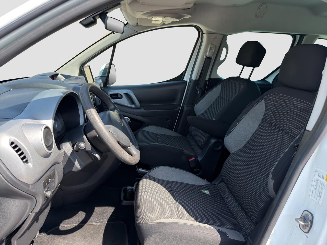 PEUGEOT Partner Tepee Mix BlueHDi 100 Active